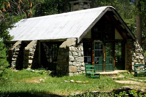 2153185515_7df76b2595_z